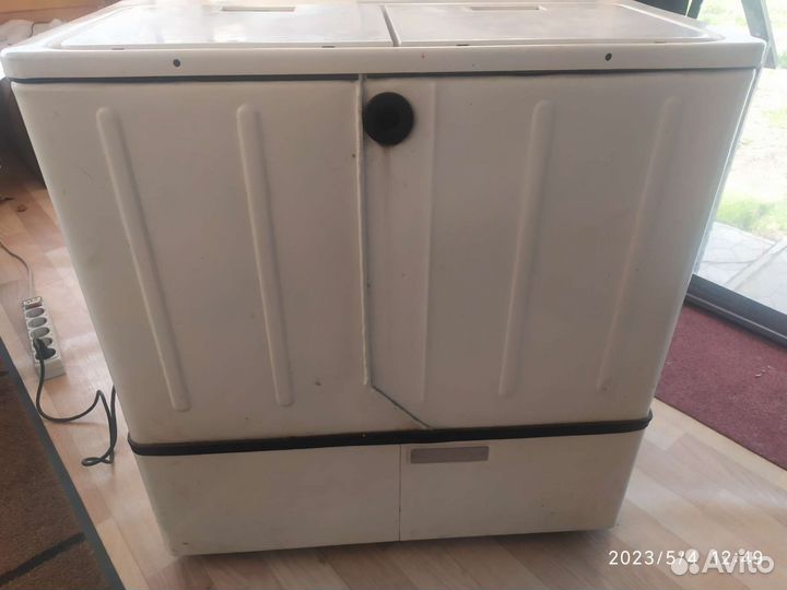 Стиральная полуавтоматическая машина Сибирь 6