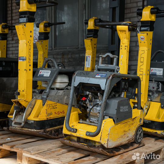 Бензиновая виброплита, реверсивная, 240 кг