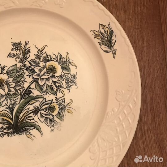 Большое блюдо