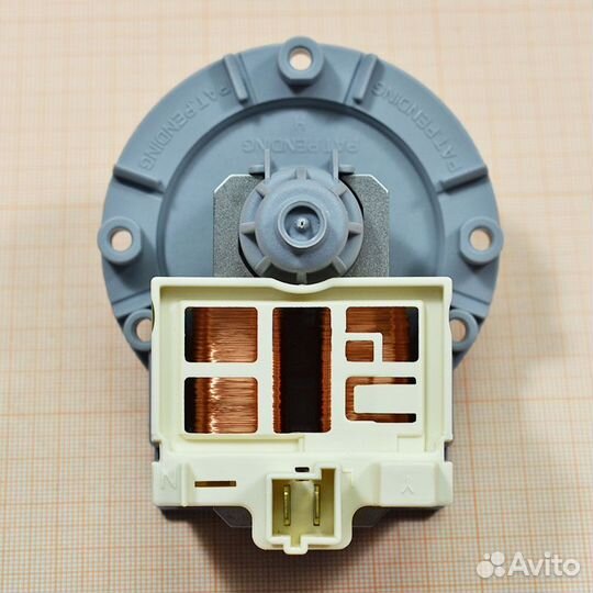 Помпа на 3 винтах, выводы назад вместе, Askoll