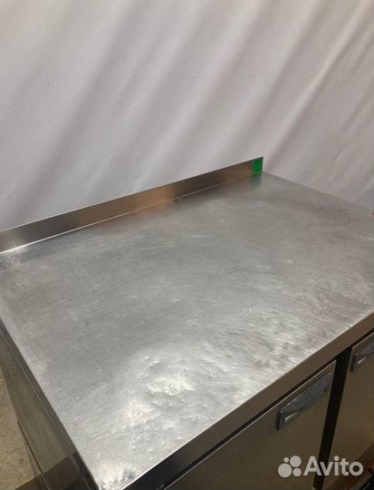 Стол морозильный hicold