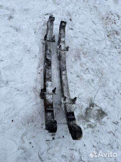 Isuzu forward передняя рессора б.у