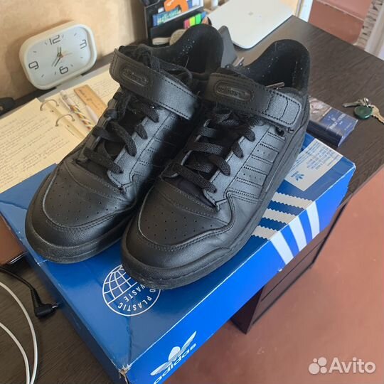 Кроссовки adidas forum low 8.5 us