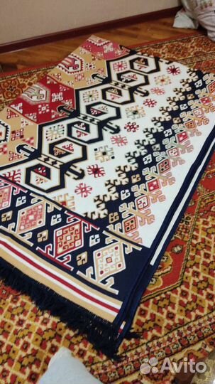 Ковер новый