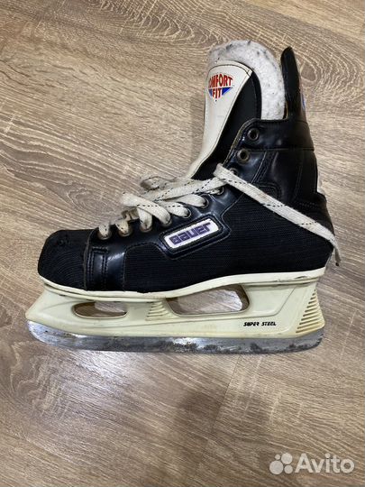 Хоккейные коньки bauer 42,5 размер