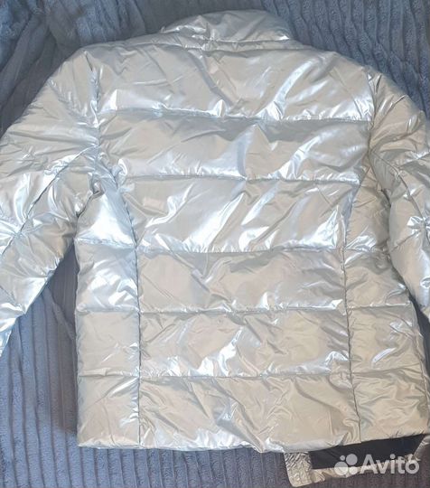 Куртка FUN DAY новая 40 р