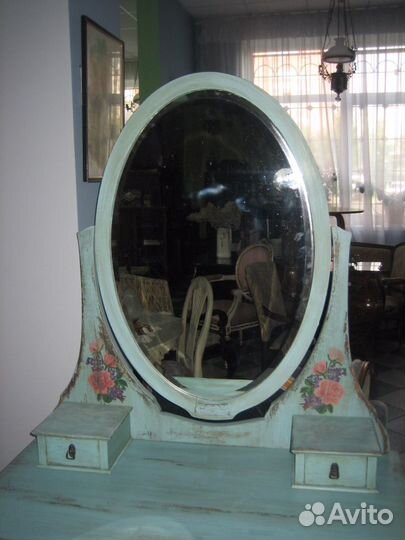 Антикварный туалетный стол. 1920-30 годы