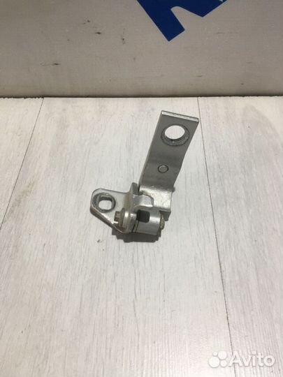 Петля двери ford mondeo 4 рест 2.0 мт седан
