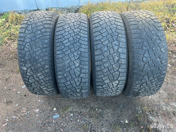 Continental IceContact 2 215/60 R17