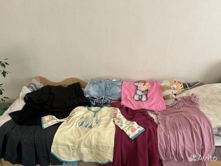 Отдам даром детские вещи на девочку. Пакетом