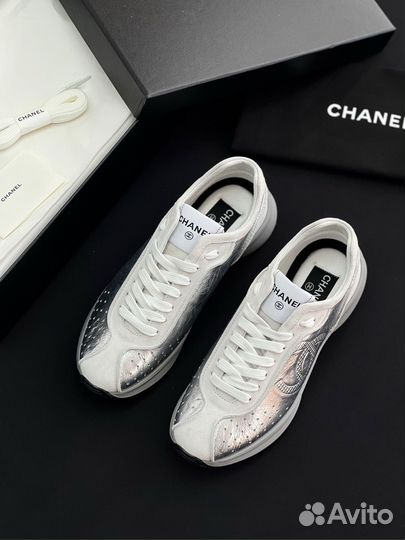 Женские кроссовки chanel