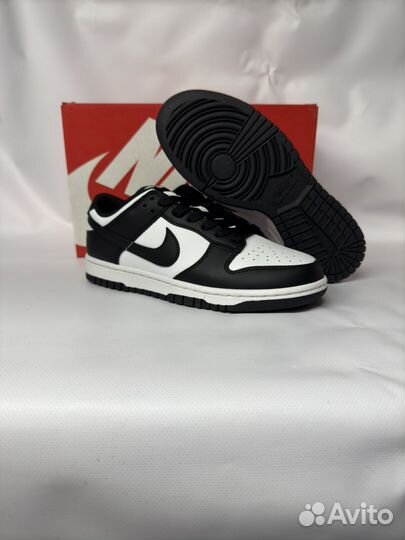 Nike Dunk Low Black-White Panda