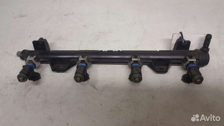 Форсунки топливные VW Polo 1.6 03C906031A