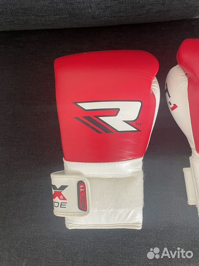 Боксерские перчатки 12 oz кожа