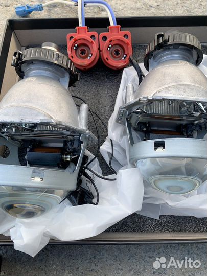 Би ксеноновые линзы