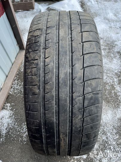 Triangle TH201 Sportex 225/40 R19 93Y