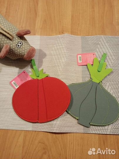 Прихватки для кухни новые пара