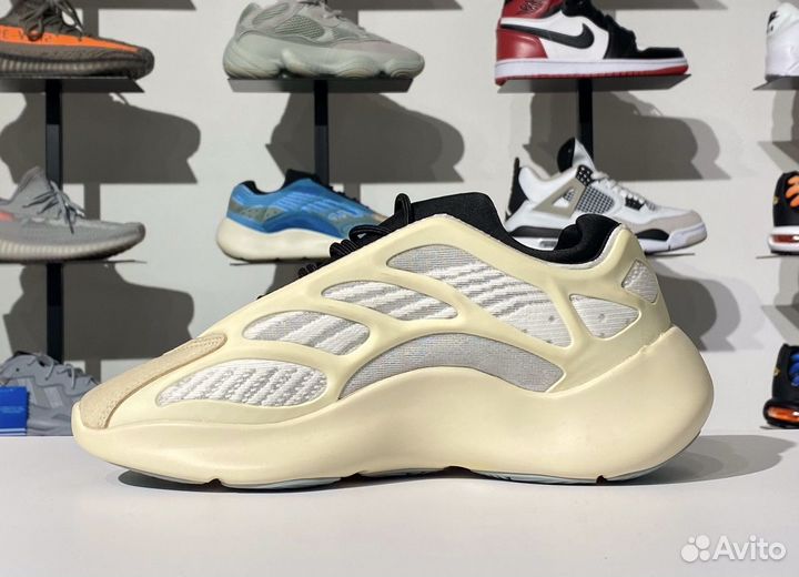 Adidas Yeezy Boost 700 White Premium VR4