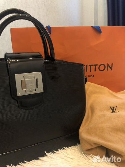 Сумка louis vuitton