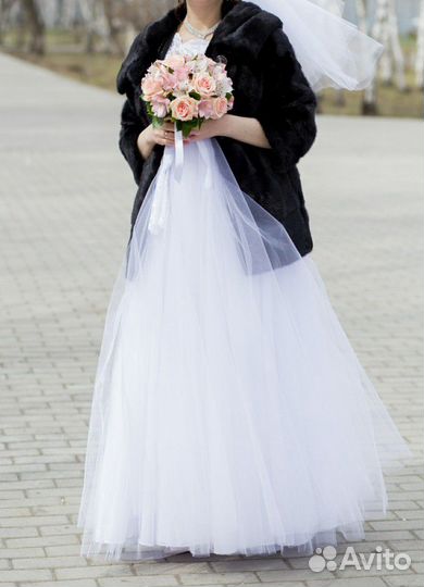 Платье свадебное