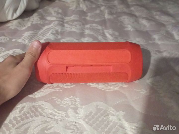 Портативная колонка jbl