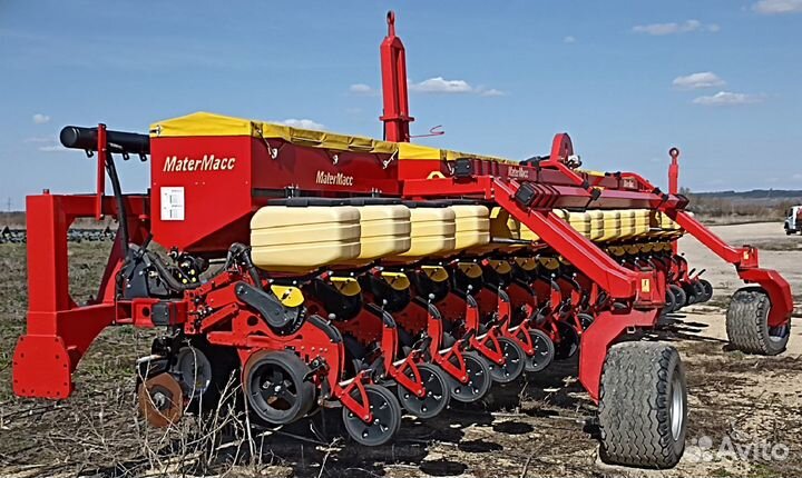 Сеялка прицепная модели 3XL 816