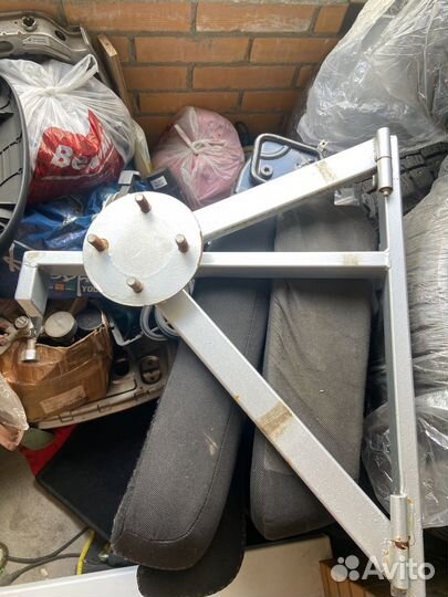 Кронштейн запаски на LADA largus