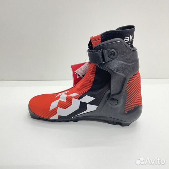 Лыжные ботинки юниорские Alpina elite 3.0 skate JR