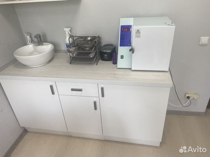 Оборудование для маникюра бу