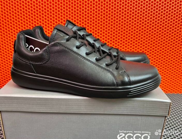 Кроссовки Ecco модные