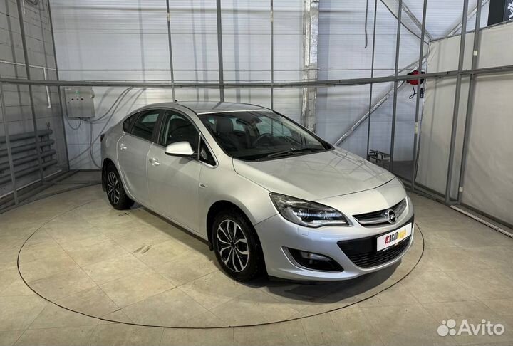 Opel Astra 1.6 МТ, 2014, 176 421 км