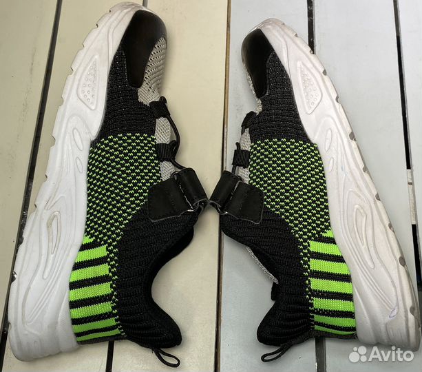 Кроссовки котофей 33