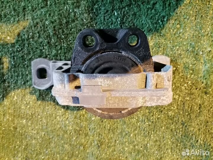 Опора двигателя (подушка двс) правая 3M51-6F012-AK