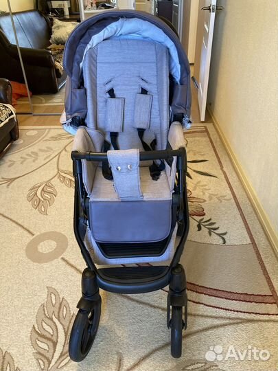 Идеальная коляска для новорожденного Adamex
