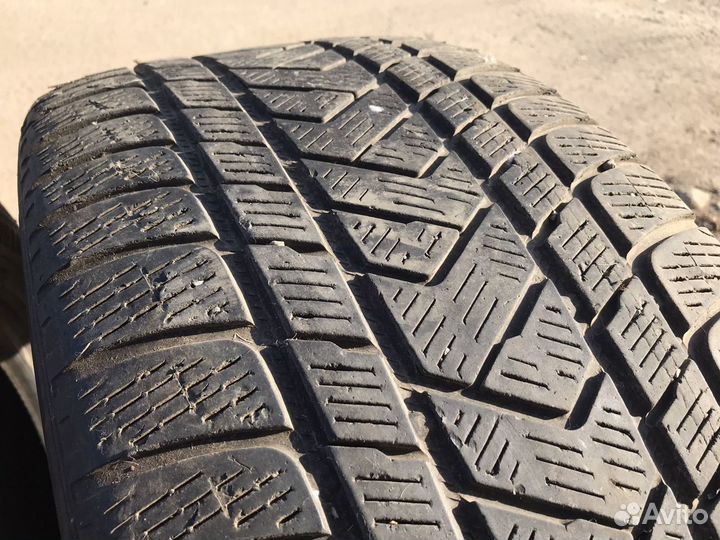 Pirelli Scorpion Winter 285/45 R20 112V