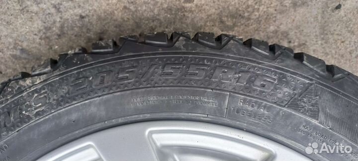 Goodyear Ultragrip 600 205/55 R16