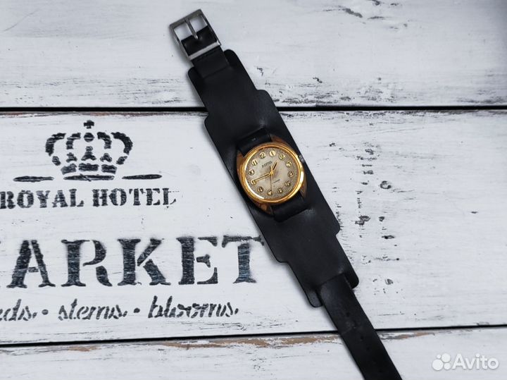 Часы мужские механические Восток 17 камней СССР