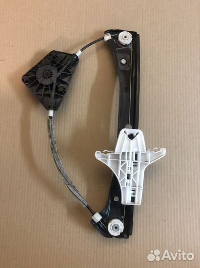 Стекоподъемник задней левой двери VW Jetta 6