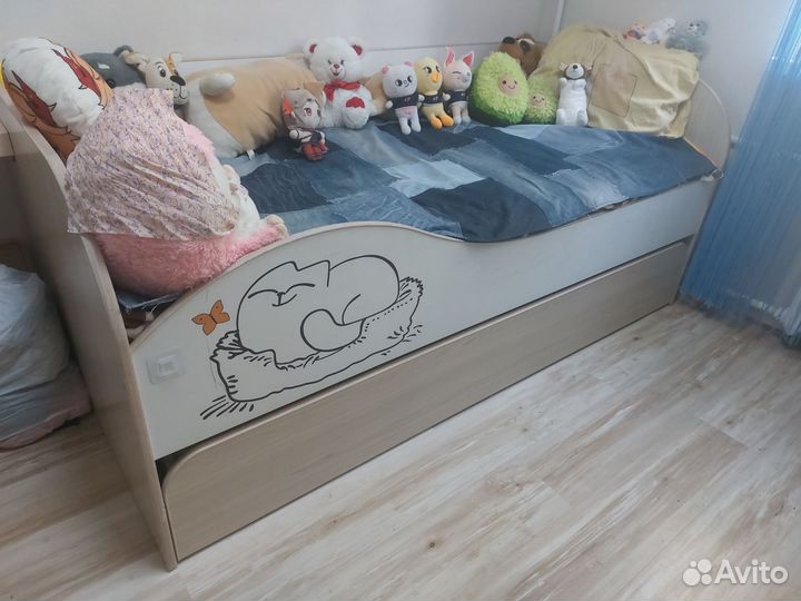 Двухъярусная кровать выдвижная бу