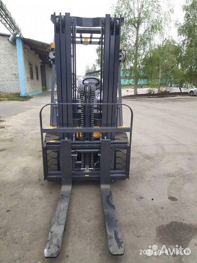 Вилочный погрузчик UN Forklifts FG35, 2023