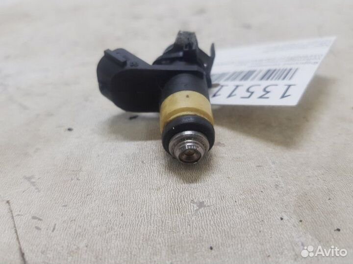 Форсунка топливная Volkswagen Polo AHW 2001