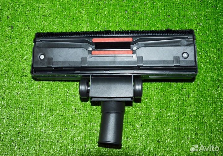 Щетка для пылесоса универсальная