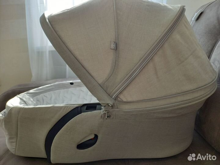 Коляска Stokke Xplory v6