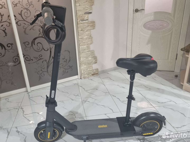 Самокат ninebot KickScooter MAX G30P бу