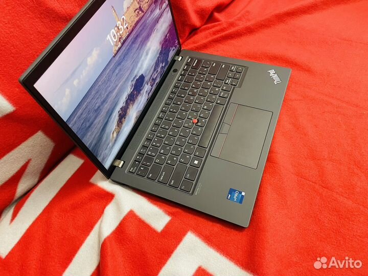 Lenovo ThinkPad T14 Gen 3