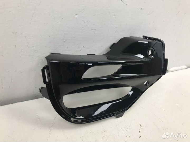 Заглушка бампера левая BMW X5 4 (G05)