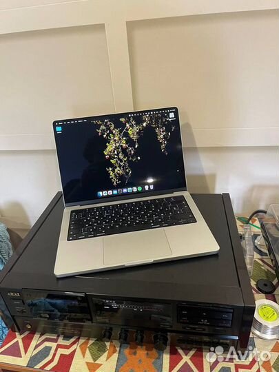 MacBook Pro (14 дюймов, 2021 г.)