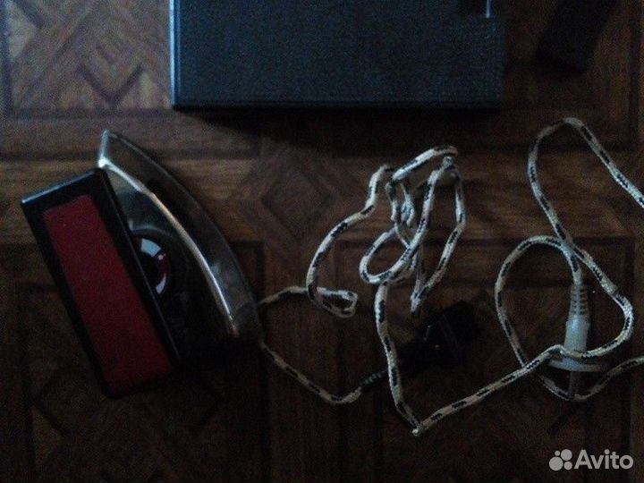 Утюг дорожный. ссср. Хорошее состояние.Рабочий