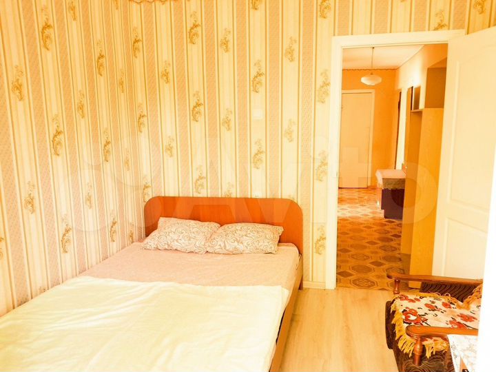 Комната 10 м² в 3-к., 1/9 эт.