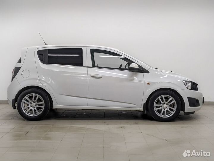 Chevrolet Aveo 1.6 AT, 2012, 131 123 км